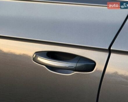 Серый Фольксваген Туарег, объемом двигателя 3 л и пробегом 135 тыс. км за 52999 $, фото 19 на Automoto.ua