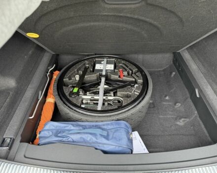 Серый Фольксваген Туарег, объемом двигателя 3 л и пробегом 62 тыс. км за 57950 $, фото 23 на Automoto.ua