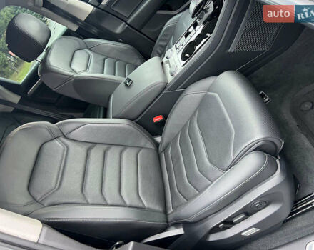 Серый Фольксваген Туарег, объемом двигателя 2.97 л и пробегом 120 тыс. км за 52500 $, фото 27 на Automoto.ua