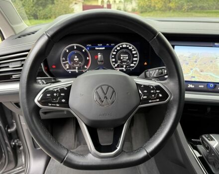 Серый Фольксваген Туарег, объемом двигателя 3 л и пробегом 62 тыс. км за 57950 $, фото 14 на Automoto.ua