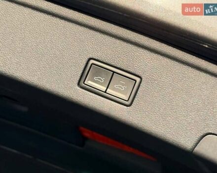 Серый Фольксваген Туарег, объемом двигателя 3 л и пробегом 115 тыс. км за 40500 $, фото 17 на Automoto.ua