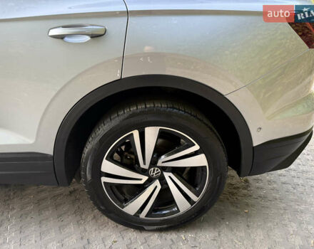Серый Фольксваген Туарег, объемом двигателя 3 л и пробегом 56 тыс. км за 49000 $, фото 8 на Automoto.ua