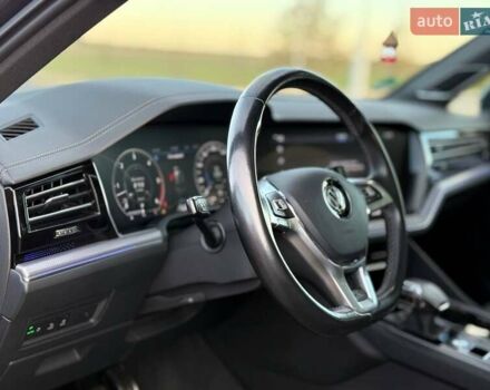 Сірий Фольксваген Туарег, об'ємом двигуна 2.97 л та пробігом 199 тис. км за 59999 $, фото 21 на Automoto.ua