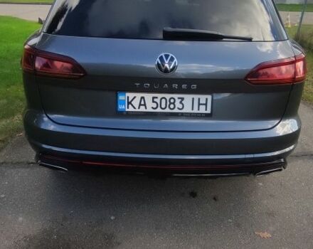 Сірий Фольксваген Туарег, об'ємом двигуна 4 л та пробігом 178 тис. км за 55000 $, фото 3 на Automoto.ua