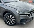 Серый Фольксваген Туарег, объемом двигателя 2.97 л и пробегом 128 тыс. км за 48500 $, фото 10 на Automoto.ua