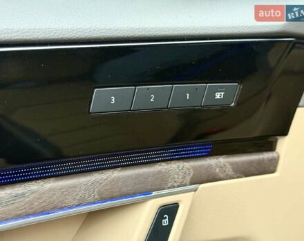 Серый Фольксваген Туарег, объемом двигателя 2.97 л и пробегом 79 тыс. км за 57900 $, фото 20 на Automoto.ua