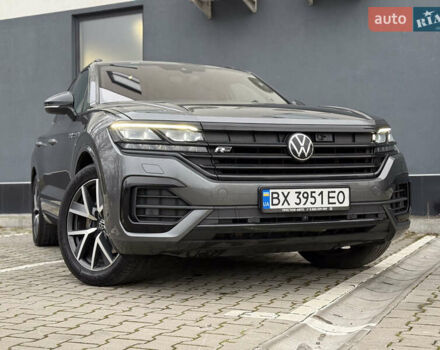 Серый Фольксваген Туарег, объемом двигателя 2.97 л и пробегом 160 тыс. км за 53700 $, фото 11 на Automoto.ua