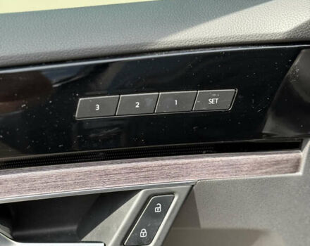 Серый Фольксваген Туарег, объемом двигателя 2.97 л и пробегом 159 тыс. км за 55000 $, фото 14 на Automoto.ua