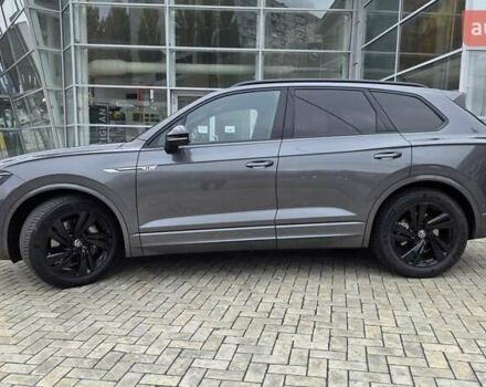 Серый Фольксваген Туарег, объемом двигателя 2.99 л и пробегом 90 тыс. км за 54500 $, фото 12 на Automoto.ua