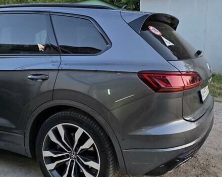 Серый Фольксваген Туарег, объемом двигателя 2.99 л и пробегом 90 тыс. км за 54500 $, фото 8 на Automoto.ua