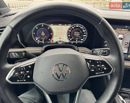 Серый Фольксваген Туарег, объемом двигателя 2.97 л и пробегом 86 тыс. км за 58000 $, фото 13 на Automoto.ua