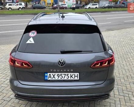 Серый Фольксваген Туарег, объемом двигателя 2.99 л и пробегом 90 тыс. км за 54500 $, фото 32 на Automoto.ua