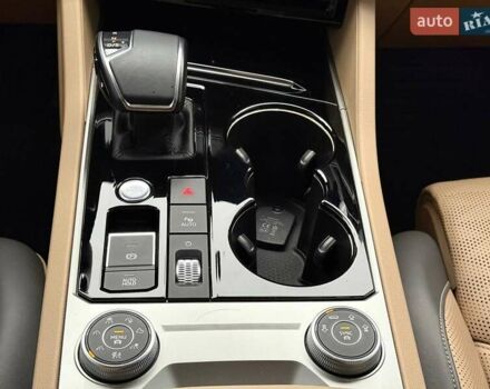 Сірий Фольксваген Туарег, об'ємом двигуна 2.97 л та пробігом 98 тис. км за 58500 $, фото 20 на Automoto.ua