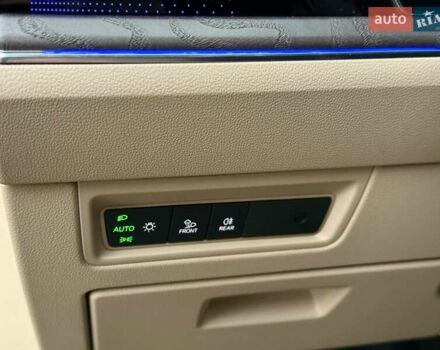 Серый Фольксваген Туарег, объемом двигателя 2.97 л и пробегом 79 тыс. км за 57900 $, фото 16 на Automoto.ua