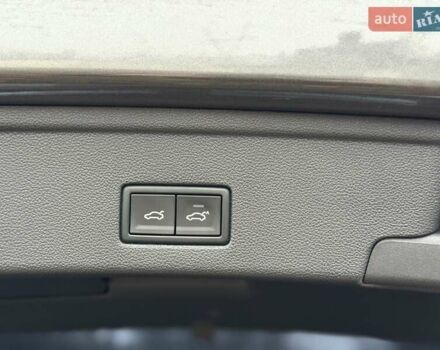 Серый Фольксваген Туарег, объемом двигателя 2.97 л и пробегом 79 тыс. км за 57900 $, фото 19 на Automoto.ua