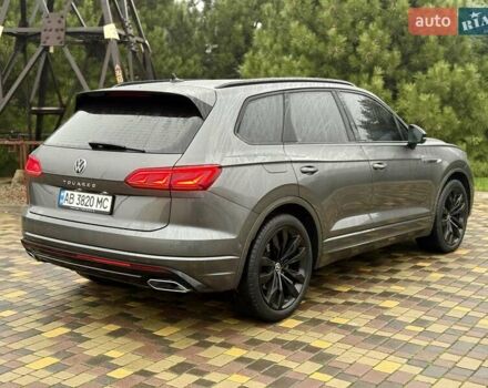 Серый Фольксваген Туарег, объемом двигателя 2.97 л и пробегом 79 тыс. км за 57900 $, фото 8 на Automoto.ua