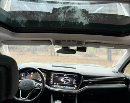 Серый Фольксваген Туарег, объемом двигателя 3 л и пробегом 56 тыс. км за 46900 $, фото 15 на Automoto.ua