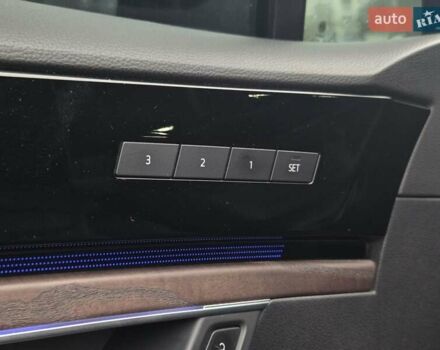 Серый Фольксваген Туарег, объемом двигателя 4 л и пробегом 196 тыс. км за 75900 $, фото 17 на Automoto.ua