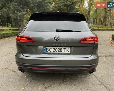 Сірий Фольксваген Туарег, об'ємом двигуна 2.97 л та пробігом 85 тис. км за 49700 $, фото 7 на Automoto.ua