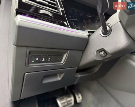 Серый Фольксваген Туарег, объемом двигателя 2.97 л и пробегом 160 тыс. км за 53700 $, фото 22 на Automoto.ua