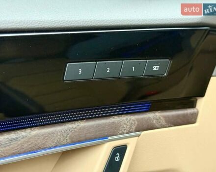 Серый Фольксваген Туарег, объемом двигателя 2.97 л и пробегом 97 тыс. км за 58700 $, фото 23 на Automoto.ua