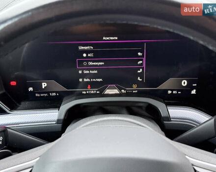 Серый Фольксваген Туарег, объемом двигателя 2.97 л и пробегом 160 тыс. км за 53700 $, фото 41 на Automoto.ua