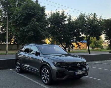 Серый Фольксваген Туарег, объемом двигателя 2.99 л и пробегом 90 тыс. км за 54500 $, фото 3 на Automoto.ua