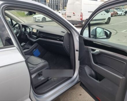 Серый Фольксваген Туарег, объемом двигателя 3 л и пробегом 150 тыс. км за 45000 $, фото 11 на Automoto.ua