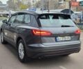 Серый Фольксваген Туарег, объемом двигателя 3 л и пробегом 120 тыс. км за 50300 $, фото 4 на Automoto.ua