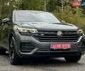 Сірий Фольксваген Туарег, об'ємом двигуна 2.97 л та пробігом 114 тис. км за 61990 $, фото 1 на Automoto.ua