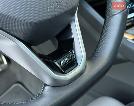 Сірий Фольксваген Туарег, об'ємом двигуна 3 л та пробігом 175 тис. км за 53999 $, фото 85 на Automoto.ua