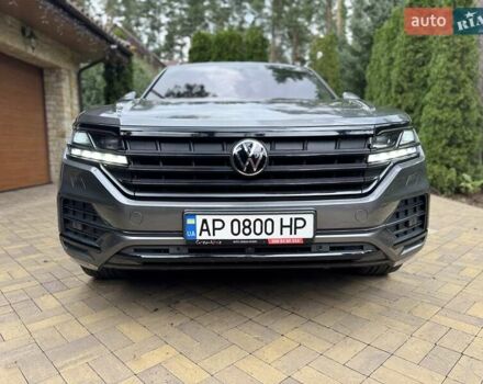 Сірий Фольксваген Туарег, об'ємом двигуна 2.97 л та пробігом 123 тис. км за 54700 $, фото 33 на Automoto.ua
