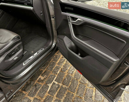 Серый Фольксваген Туарег, объемом двигателя 3 л и пробегом 90 тыс. км за 53500 $, фото 18 на Automoto.ua