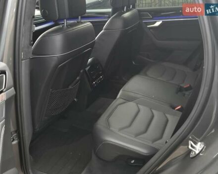 Серый Фольксваген Туарег, объемом двигателя 4 л и пробегом 196 тыс. км за 75900 $, фото 11 на Automoto.ua