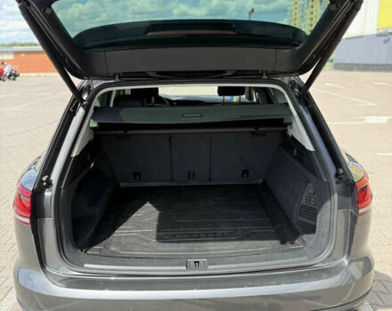 Серый Фольксваген Туарег, объемом двигателя 2.97 л и пробегом 159 тыс. км за 55000 $, фото 12 на Automoto.ua