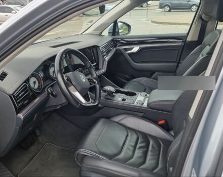 Серый Фольксваген Туарег, объемом двигателя 3 л и пробегом 150 тыс. км за 45000 $, фото 12 на Automoto.ua