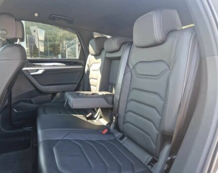 Серый Фольксваген Туарег, объемом двигателя 3 л и пробегом 19 тыс. км за 31000 $, фото 12 на Automoto.ua