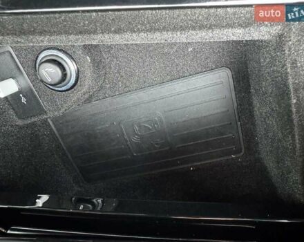 Серый Фольксваген Туарег, объемом двигателя 2.97 л и пробегом 86 тыс. км за 58000 $, фото 25 на Automoto.ua