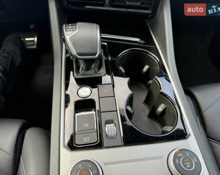 Серый Фольксваген Туарег, объемом двигателя 2.97 л и пробегом 118 тыс. км за 57900 $, фото 37 на Automoto.ua