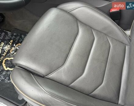 Серый Фольксваген Туарег, объемом двигателя 2.97 л и пробегом 158 тыс. км за 57900 $, фото 76 на Automoto.ua