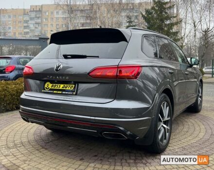 Сірий Фольксваген Туарег, об'ємом двигуна 3 л та пробігом 57 тис. км за 67600 $, фото 6 на Automoto.ua