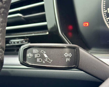 Серый Фольксваген Туарег, объемом двигателя 2.99 л и пробегом 135 тыс. км за 57000 $, фото 23 на Automoto.ua