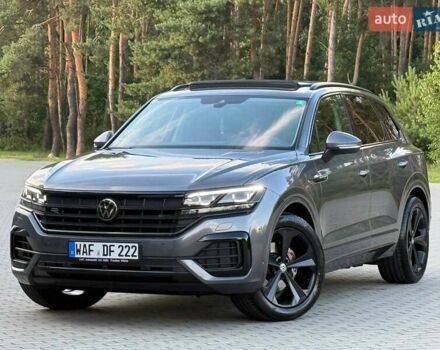 Серый Фольксваген Туарег, объемом двигателя 2.97 л и пробегом 156 тыс. км за 55300 $, фото 9 на Automoto.ua