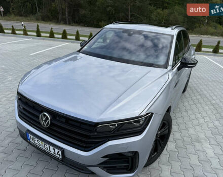 Серый Фольксваген Туарег, объемом двигателя 2.97 л и пробегом 118 тыс. км за 57900 $, фото 8 на Automoto.ua