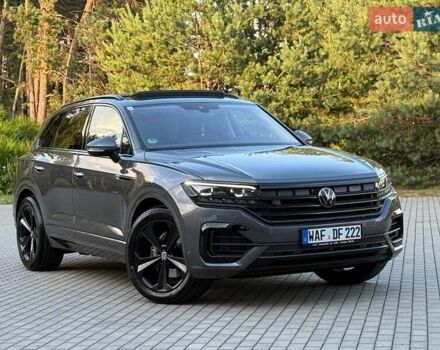 Серый Фольксваген Туарег, объемом двигателя 2.97 л и пробегом 156 тыс. км за 55300 $, фото 20 на Automoto.ua