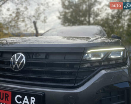 Серый Фольксваген Туарег, объемом двигателя 3 л и пробегом 97 тыс. км за 59400 $, фото 8 на Automoto.ua