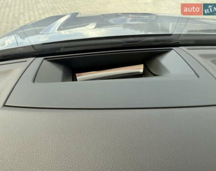 Серый Фольксваген Туарег, объемом двигателя 2.97 л и пробегом 118 тыс. км за 57900 $, фото 42 на Automoto.ua