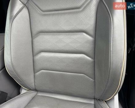 Серый Фольксваген Туарег, объемом двигателя 2.97 л и пробегом 158 тыс. км за 57900 $, фото 75 на Automoto.ua