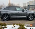 Сірий Фольксваген Туарег, об'ємом двигуна 3 л та пробігом 57 тис. км за 67600 $, фото 7 на Automoto.ua