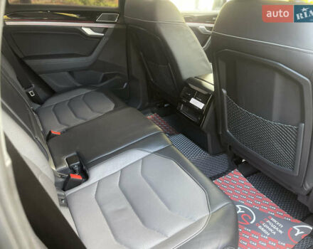 Серый Фольксваген Туарег, объемом двигателя 3 л и пробегом 97 тыс. км за 59400 $, фото 45 на Automoto.ua